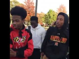 you look like a mufucking uhhhhhhhhh (nigga vine)