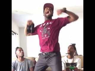 friends who take everything serious (nigga vine)