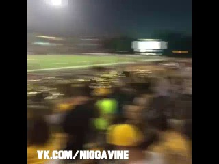 high af at the game (nigga vine)