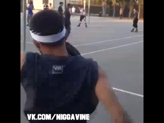 that one friend who s a sore loser (nigga vine)