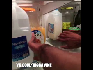 when your guest help themselves to the good stuff (nigga vine)