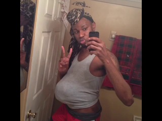 how 1st time pregnant girls take selfies (nigga vine)