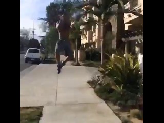 when your phone is at 1% (part 2) (nigga vine)